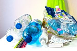 plastic waste 3962409 1920 300x200 - Finde deine eigene 30-Tage Challenge unter diesen Beispielen!